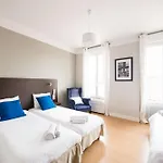 Atrium Mondial Hotel 3*