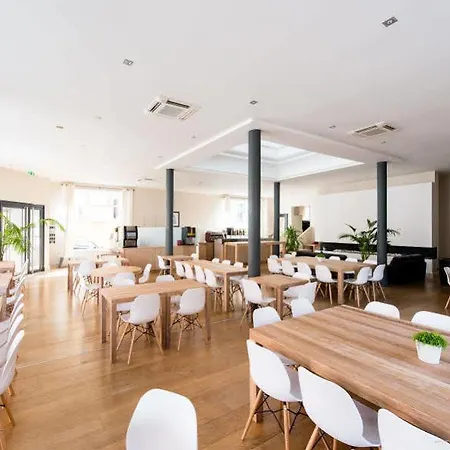 Hotel Atrium Mondial 3*