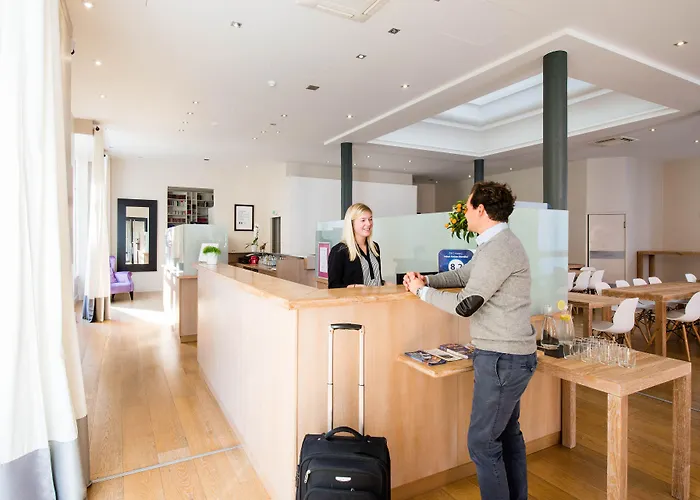 Hotell Atrium Lourdes