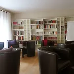 Готель Atrium Лурд