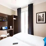 Готель Atrium 3*