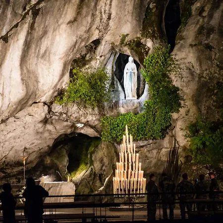 Atrium Lourdes