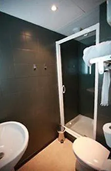 Atrium Hotell 3*