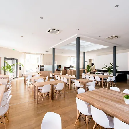 Ξενοδοχείο Atrium